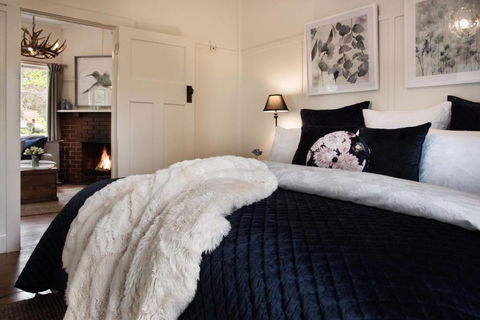 Illoura - Accommodation Main Beach 3