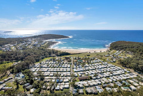 Ingenia Holidays Merry Beach - Accommodation Main Beach 1