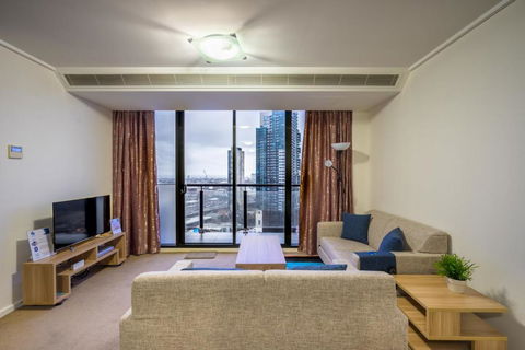 IMSA Group - Accommodation Main Beach 1