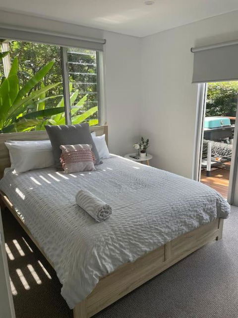 IMPORTANT MESSAGE This Property Is Not Currently Available For Holiday Letting - Accommodation Main Beach 3