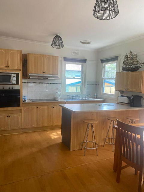 Inverloch Seaside Getaway - Accommodation Main Beach 3