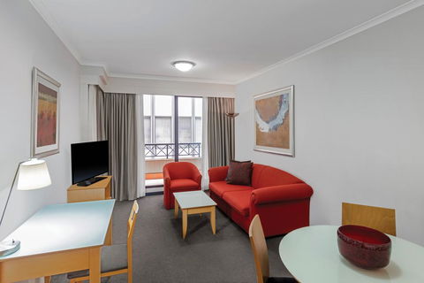 Adina Serviced Apartments Sydney Martin Place - Accommodation Main Beach 3