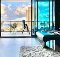 AdriaticBlu Luxe 2 bed apartment with stunning ocean views - Accommodation Main Beach