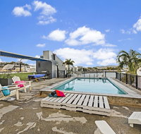Adventurers Backpackers - Accommodation Main Beach