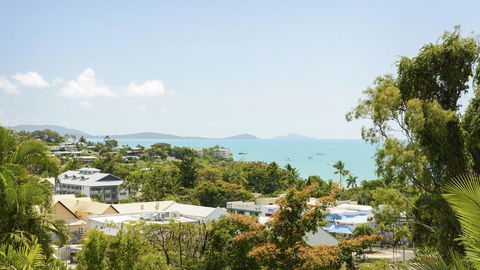 Airlie Harbour Apartment - Airlie Beach - Accommodation Main Beach 1