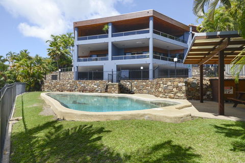 Airlie Harbour Apartment - Airlie Beach - Accommodation Main Beach 3
