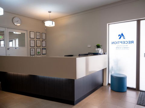 Airport Admiralty Motel - Accommodation Main Beach 1