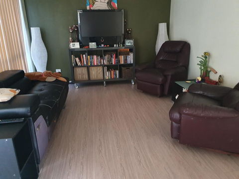 Airport Budget Room - Accommodation Main Beach 1