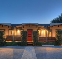 Airport Tourist Village Melbourne - Accommodation Main Beach