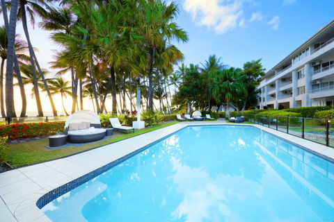 Alamanda Palm Cove By Lancemore - Accommodation Main Beach 0