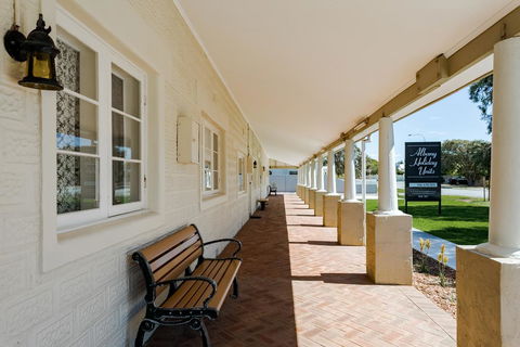 Albany Holiday Units - Accommodation Main Beach 2