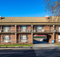 Albury Townhouse Motel - Accommodation Main Beach