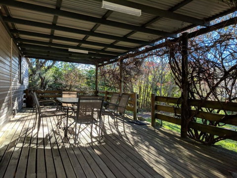 Alexander Cottage - Accommodation Main Beach 1