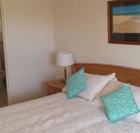 Alexander Drive B  B - Accommodation Main Beach