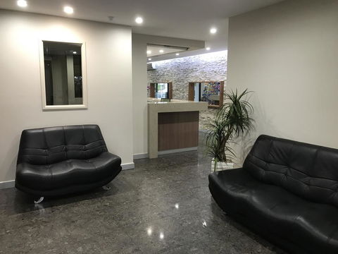 Alexander Holiday Apartments - Accommodation Main Beach 0
