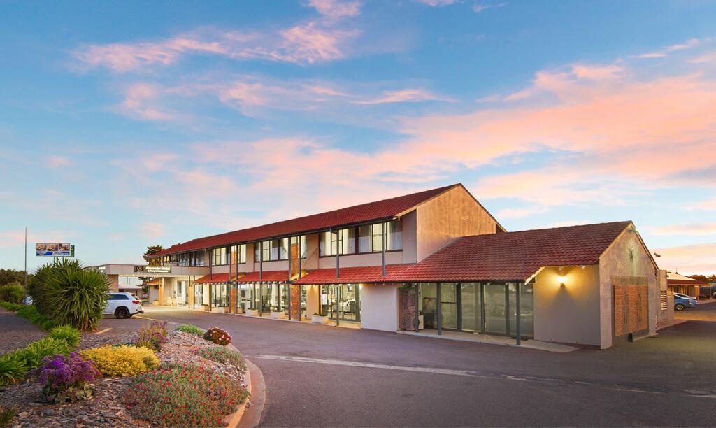 Whyalla SA Accommodation Main Beach