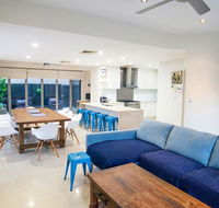 Alexandra Headland Luxury Townhouse - Accommodation Main Beach