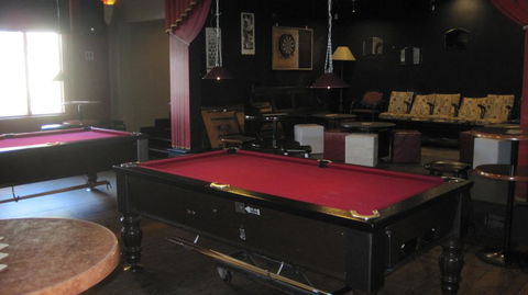 Alexandra Hotel - Accommodation Main Beach 3