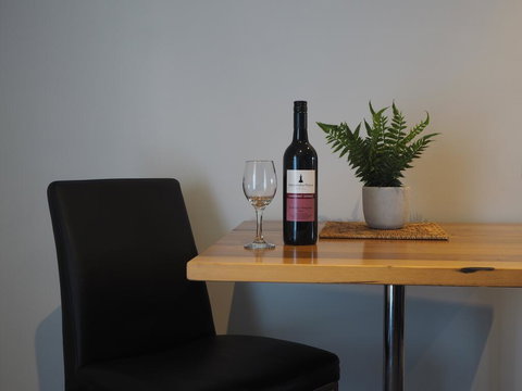 Alexandra Place - Accommodation Main Beach 2