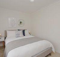Alexandra Villa - Accommodation Main Beach