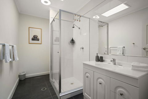 Alinga Longa 4 - Accommodation Main Beach 2