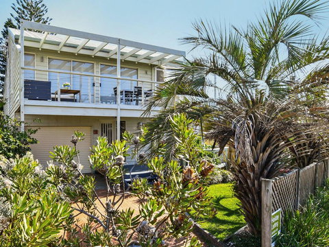 All 2 Heavenly - Accommodation Main Beach 1