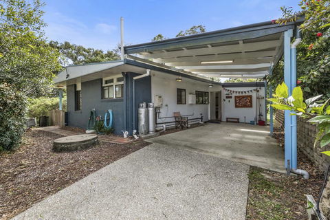 Allamanda Cottage - Accommodation Main Beach 0
