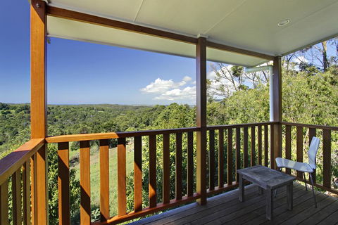 Aloha Ohana - Accommodation Main Beach 2