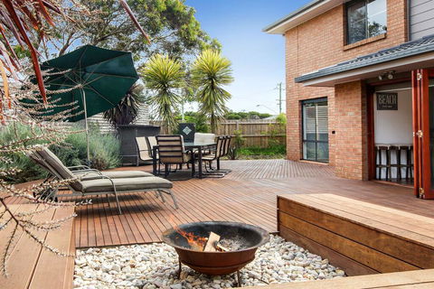 AMALFI - DROMANA.... - Accommodation Main Beach 1