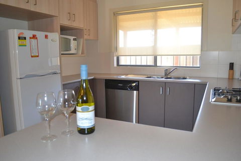 Amarco Mulwala - Accommodation Main Beach 2