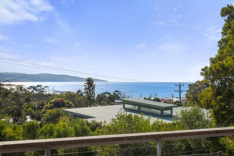 Amaroo - Accommodation Main Beach 1