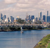 Amazing River Views - Fabulous Footscray Fun - Accommodation Main Beach