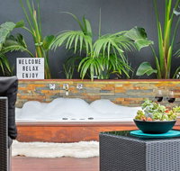 AMORE A Tranquil Retreat with Couples Spa - Accommodation Main Beach