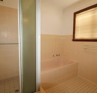 Amzaz 15 Korogora Street - Accommodation Main Beach