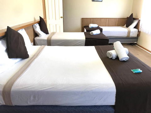 Angel's Rest Motel - Accommodation Main Beach 3