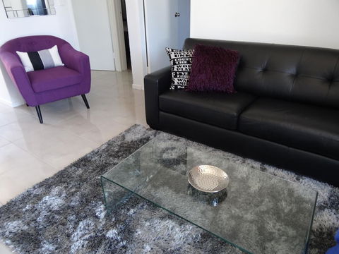 Apartment 725 Ruthven - Accommodation Main Beach 2