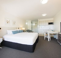 Apartments  2 Landsborough - Accommodation Main Beach