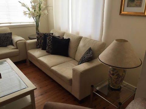 Apartments On The Park - 47 March St - Accommodation Main Beach 3