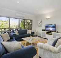 APOLLO BAY HOLIDAY HOUSE - walk to beach  wifi - Accommodation Main Beach