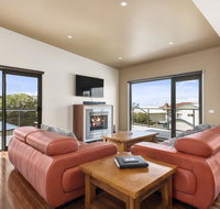 Apollo's - Accommodation Main Beach