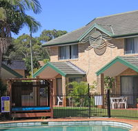 Aqua Villa Holiday Apartments - Accommodation Main Beach