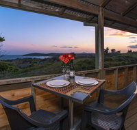 Aqualuna- Excellent surfing beaches. - Accommodation Main Beach