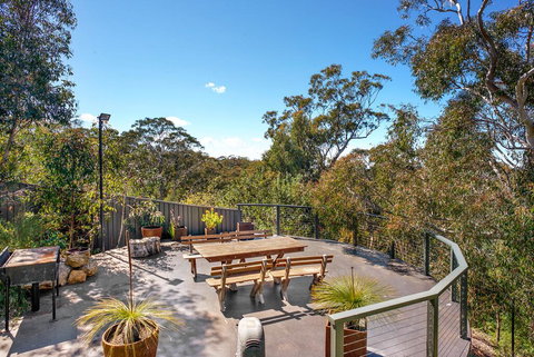 Arana Wentworth Falls - Accommodation Main Beach 2