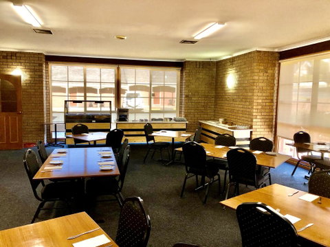 Ararat Colonial Lodge Motel - Accommodation Main Beach 1
