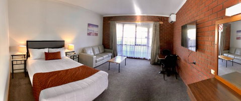 Ararat Colonial Lodge Motel - Accommodation Main Beach 2