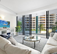Aria Private 3 Bed in the heart of Broadbeach - Accommodation Main Beach