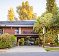 Armour Motor Inn - Accommodation Main Beach