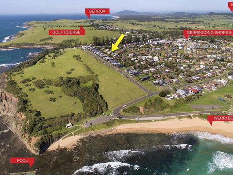 Armstrong Ridge - Affordable Beach Oasis - Accommodation Main Beach 0