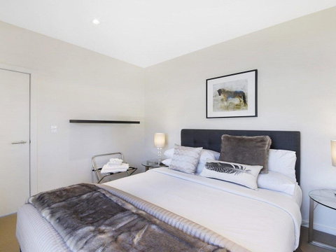 Arum 4, Heritage Park - Contemporary & Timeless - Accommodation Main Beach 1