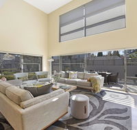 Arum 4 Heritage Park - contemporary  timeless - Accommodation Main Beach
